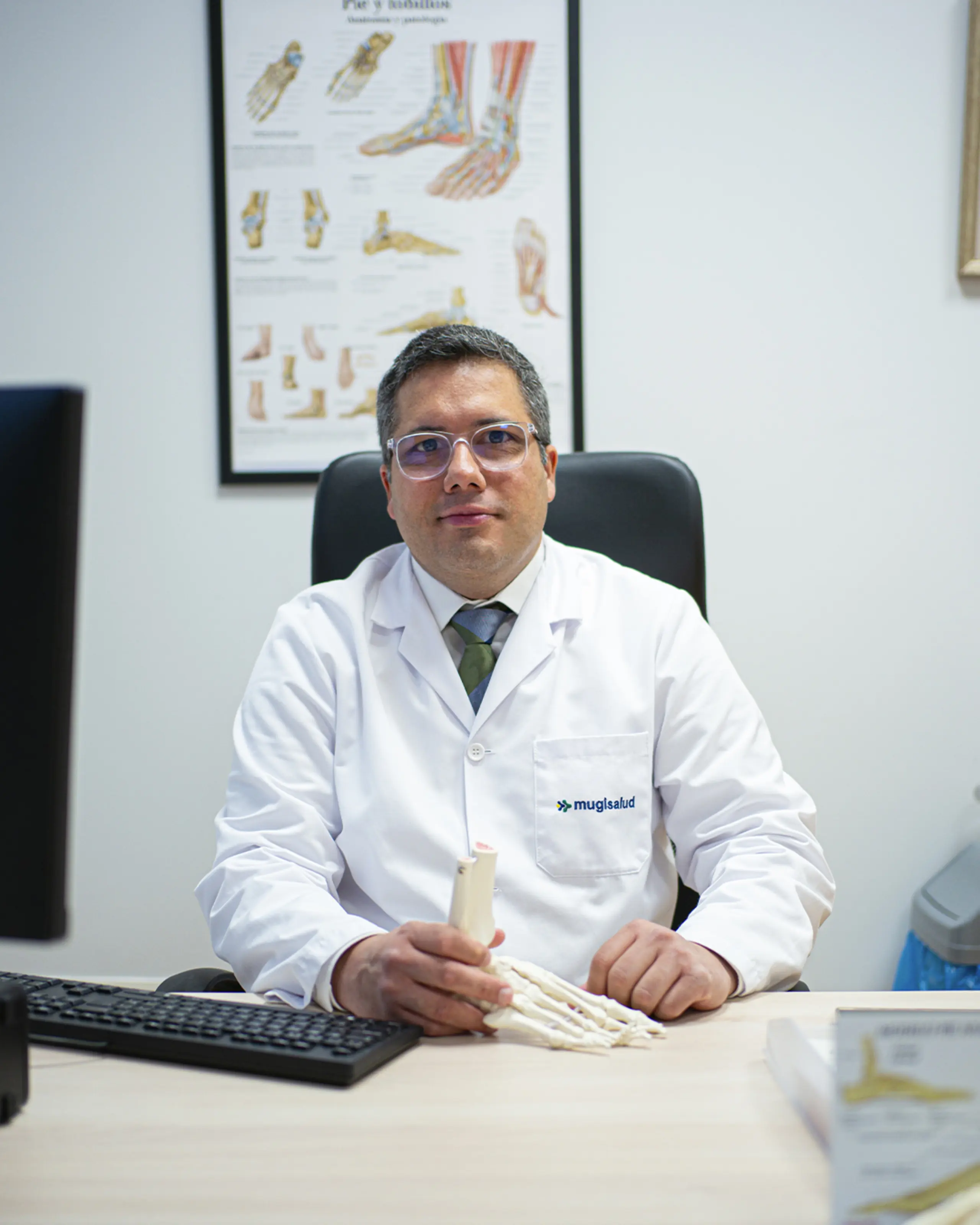 Dr. Andrés Eduardo Delgado Ghersi