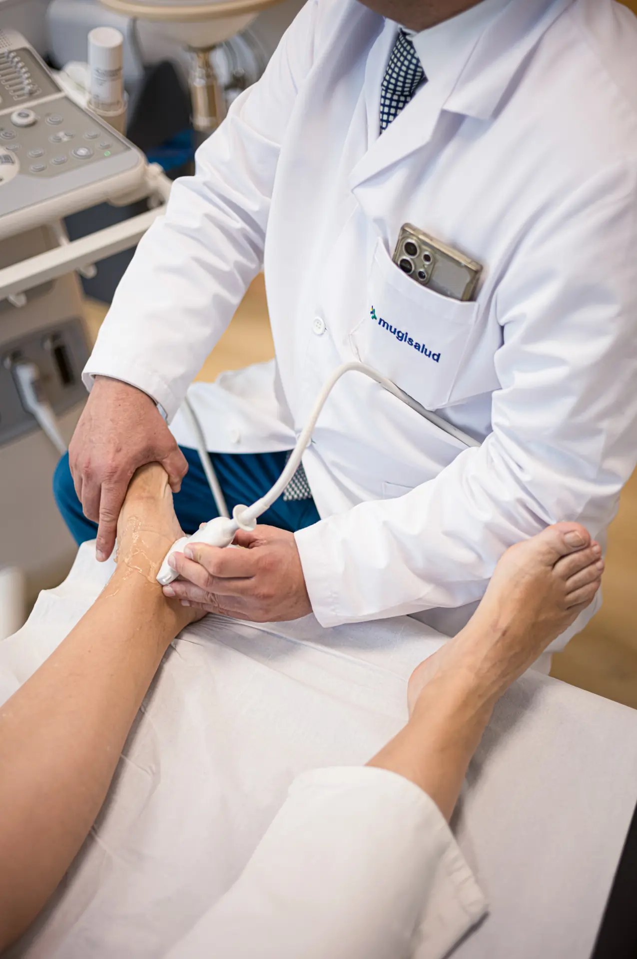 Inestabilidad de tobillo: reconstrucción de ligamentos +/- lesión condral + osteotomía de calcáneo