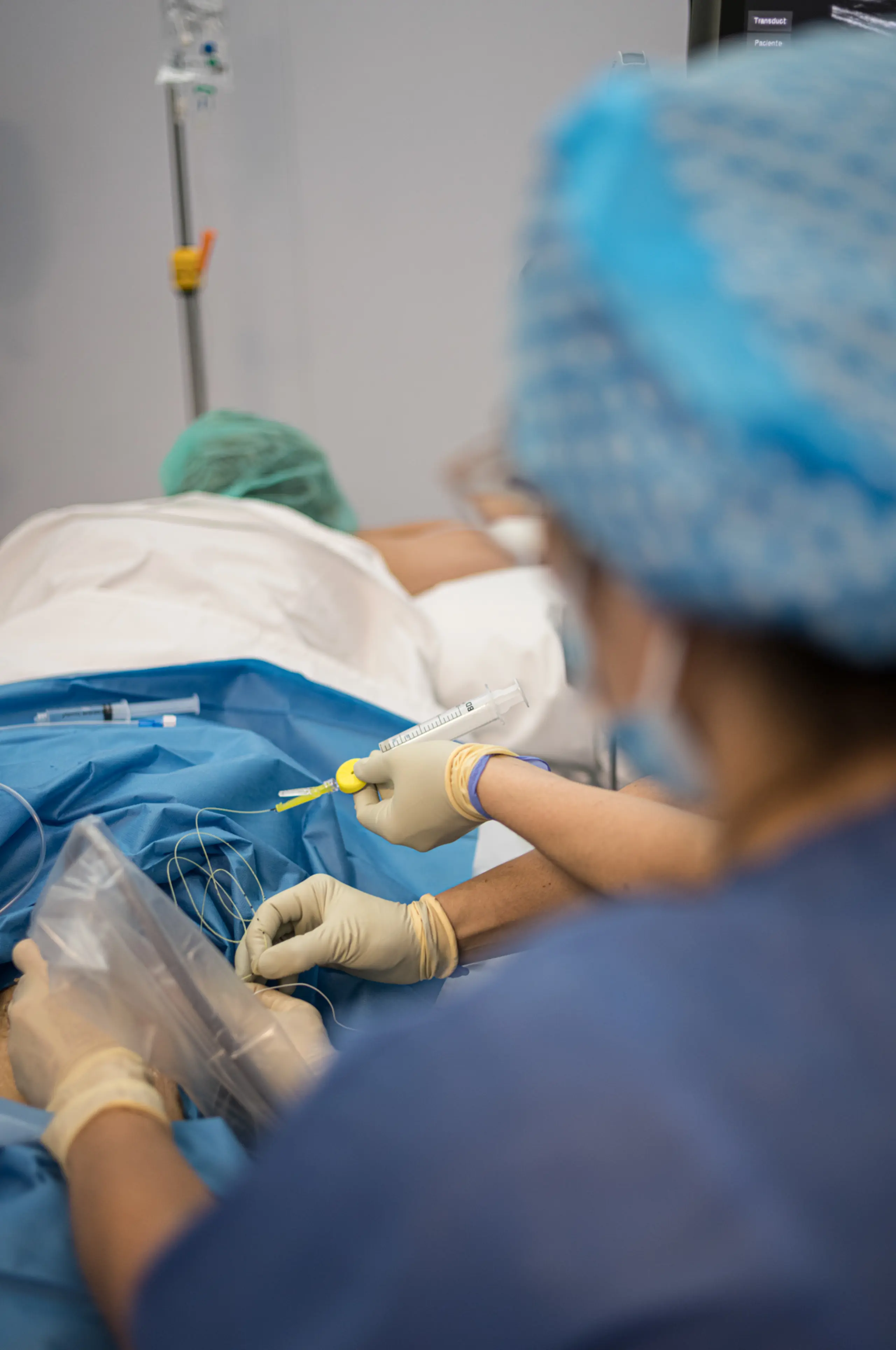 Tendinopatía tibial posterior tenosinovectomía reparación