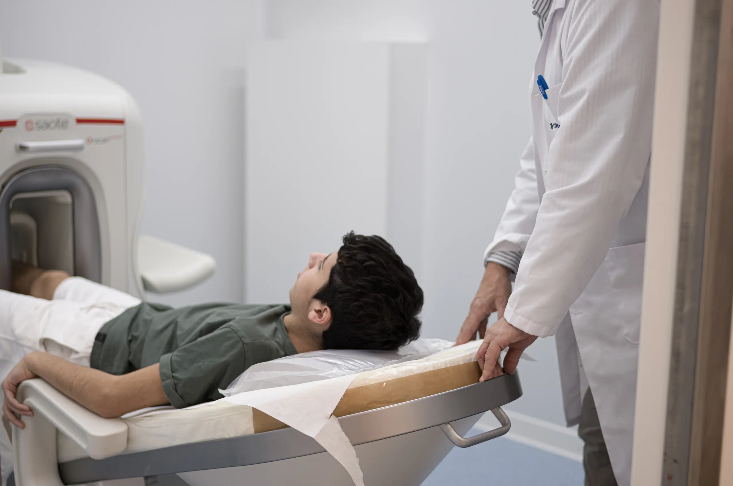 Reconstrucción de la sindesmosis con ligamentoplastia